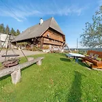 Kraehrbauernhof Mit Hofladen Хорнберг