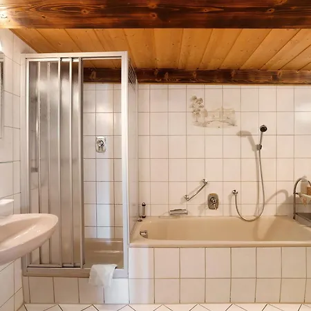 Kraehrbauernhof Mit Hofladen * Hornberg