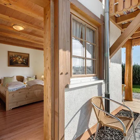 Kraehrbauernhof Mit Hofladen *