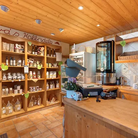 Kraehrbauernhof Mit Hofladen Farma