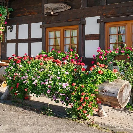 Kraehrbauernhof Mit Hofladen Фермерский дом *
